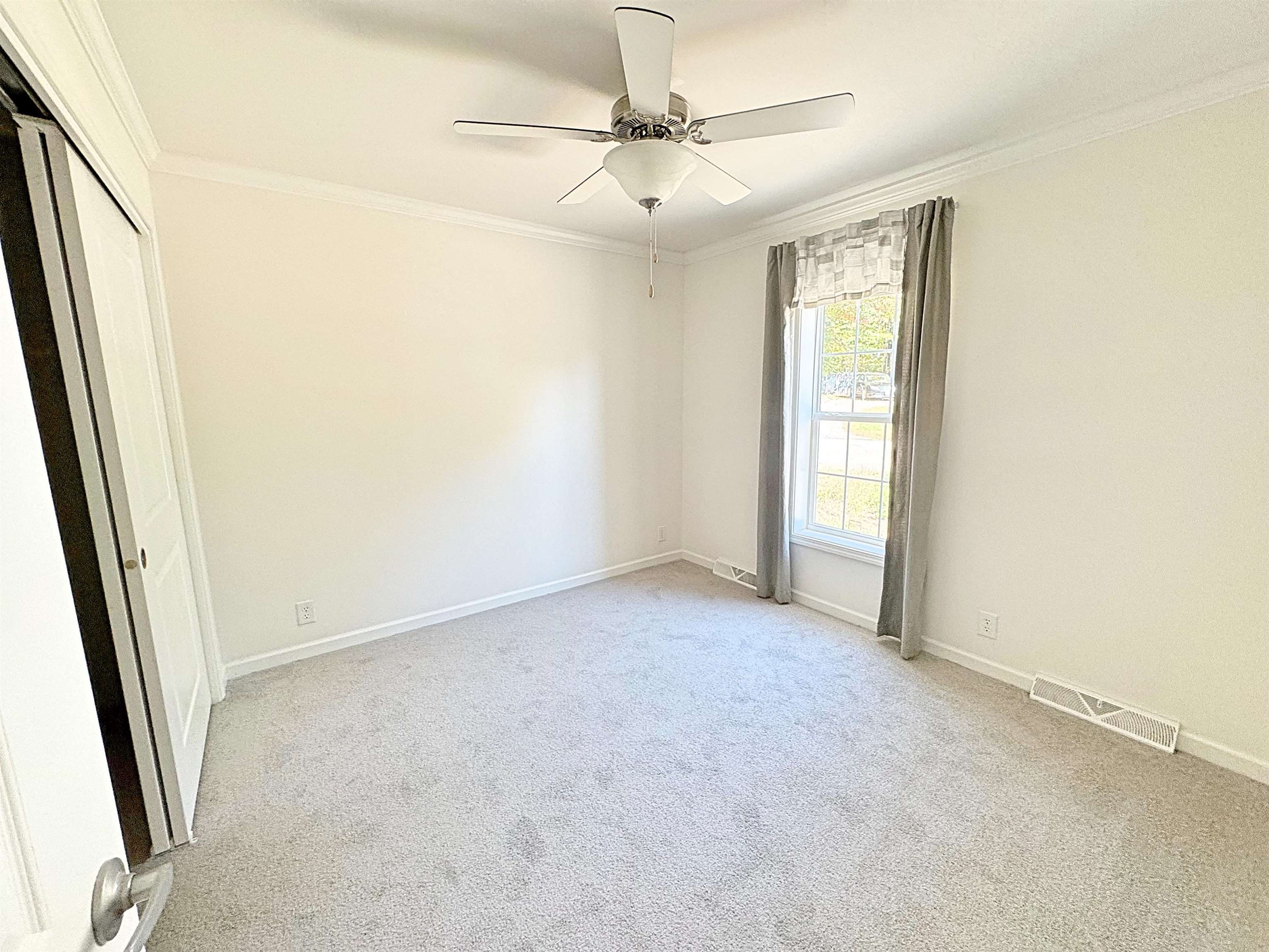 20 True Road, Unit 63 Meredith, NH 03253 - Photo 9 of 12