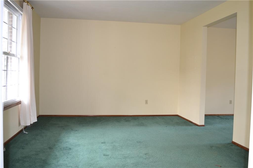 933 Harvard Road Monroeville, PA 15146 - Photo 3 of 20 Gallery Image 3
