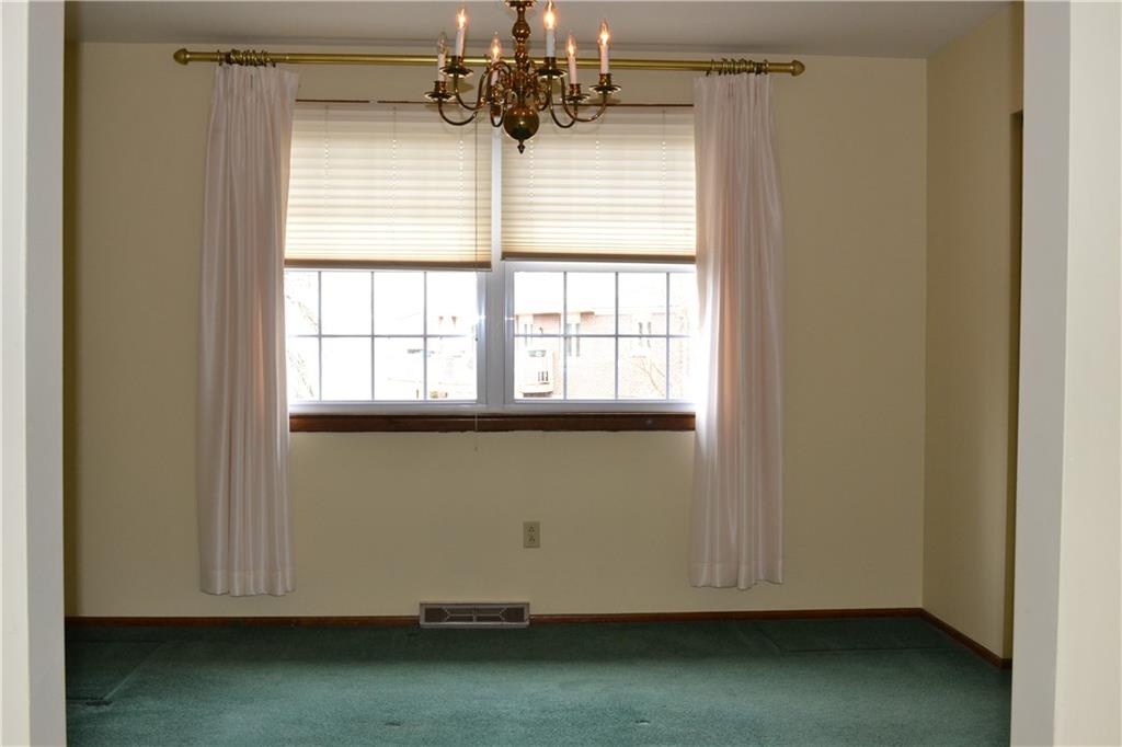 933 Harvard Road Monroeville, PA 15146 - Photo 4 of 20 Gallery Image 4