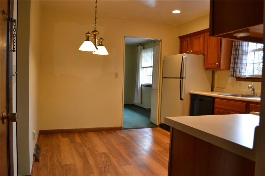 933 Harvard Road Monroeville, PA 15146 - Photo 6 of 20 Gallery Image 6