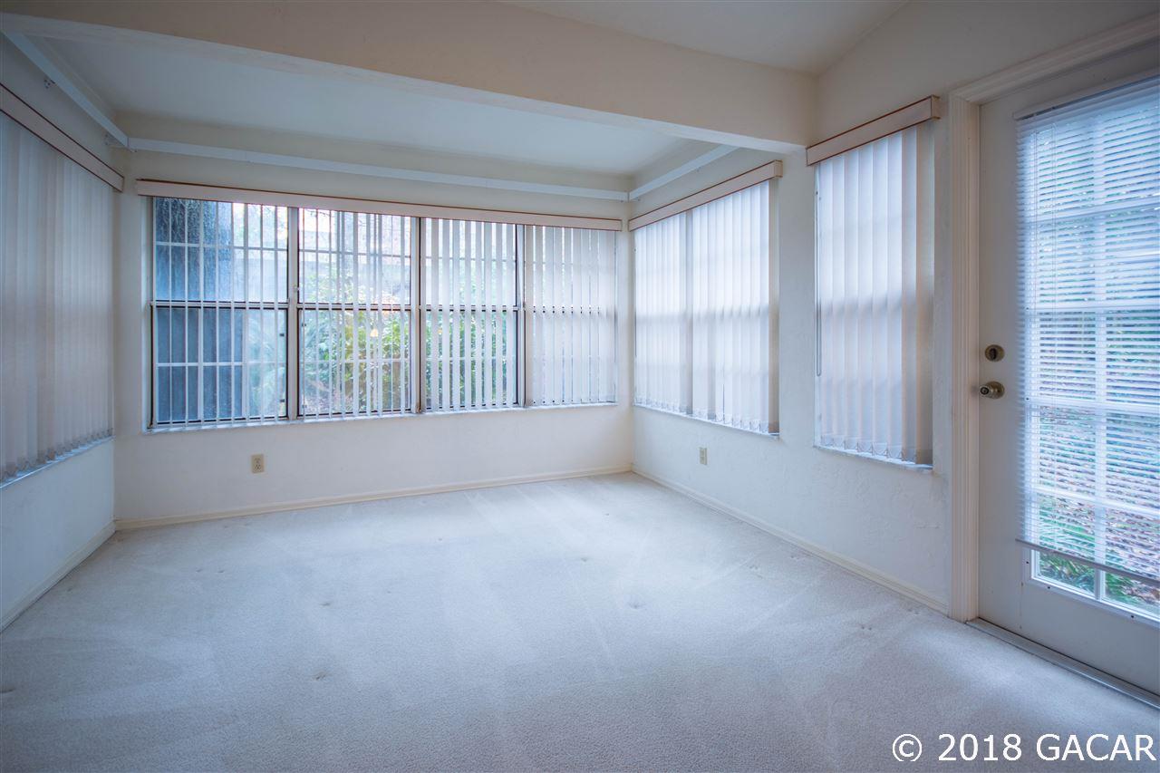 4933 Southwest 10th Lane Gainesville, FL 32607 - Photo 10 of 20 Gallery Image 10