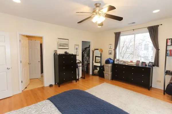 $3,500 | 3655 North Southport Avenue, Unit 2N, Chicago, IL 60613