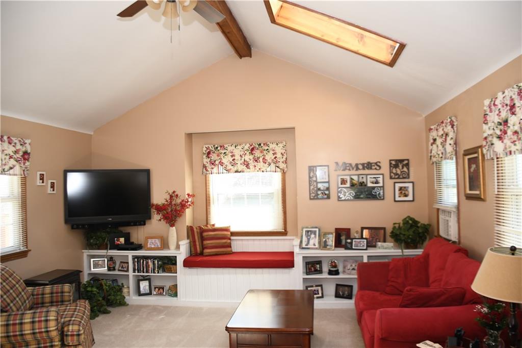 1315 Country Club Road Monongahela, PA 15063 - Photo 17 of 25 Gallery Image 17
