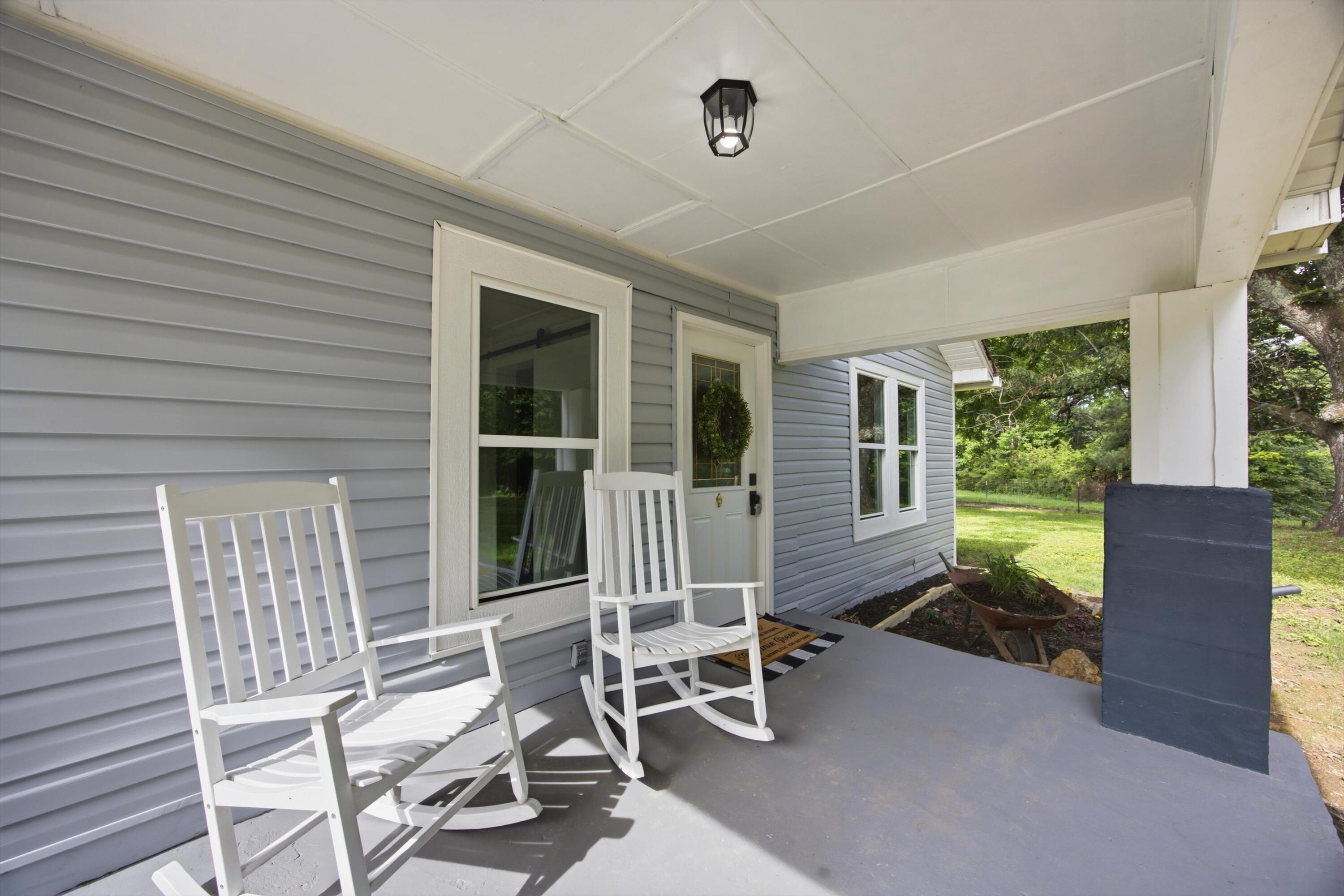 56 Meacham Road Rossville, GA 30741 - Photo 3 of 31 Porch