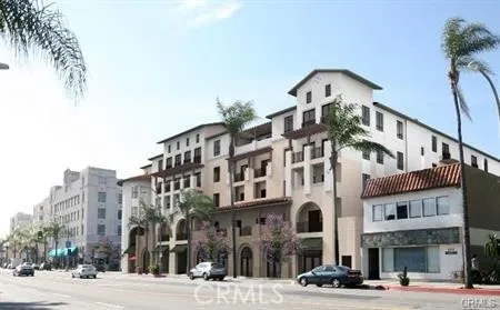 $3,100 | 28 North 3rd Street, Unit B208, Alhambra, CA 91801