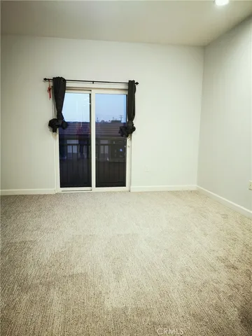 $3,100 | 28 North 3rd Street, Unit B208, Alhambra, CA 91801