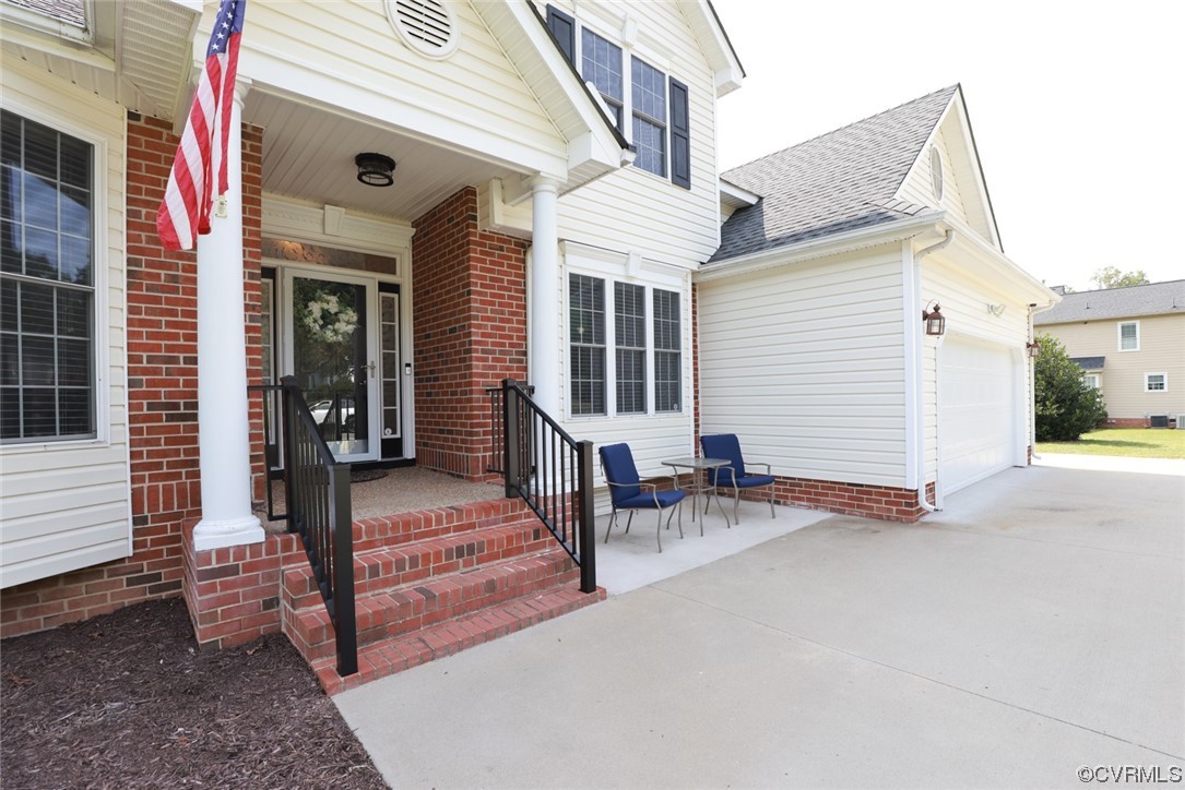 4601 Rieves Pond Drive Chester, VA 23831 - Photo 4 of 50 Gallery Image 4