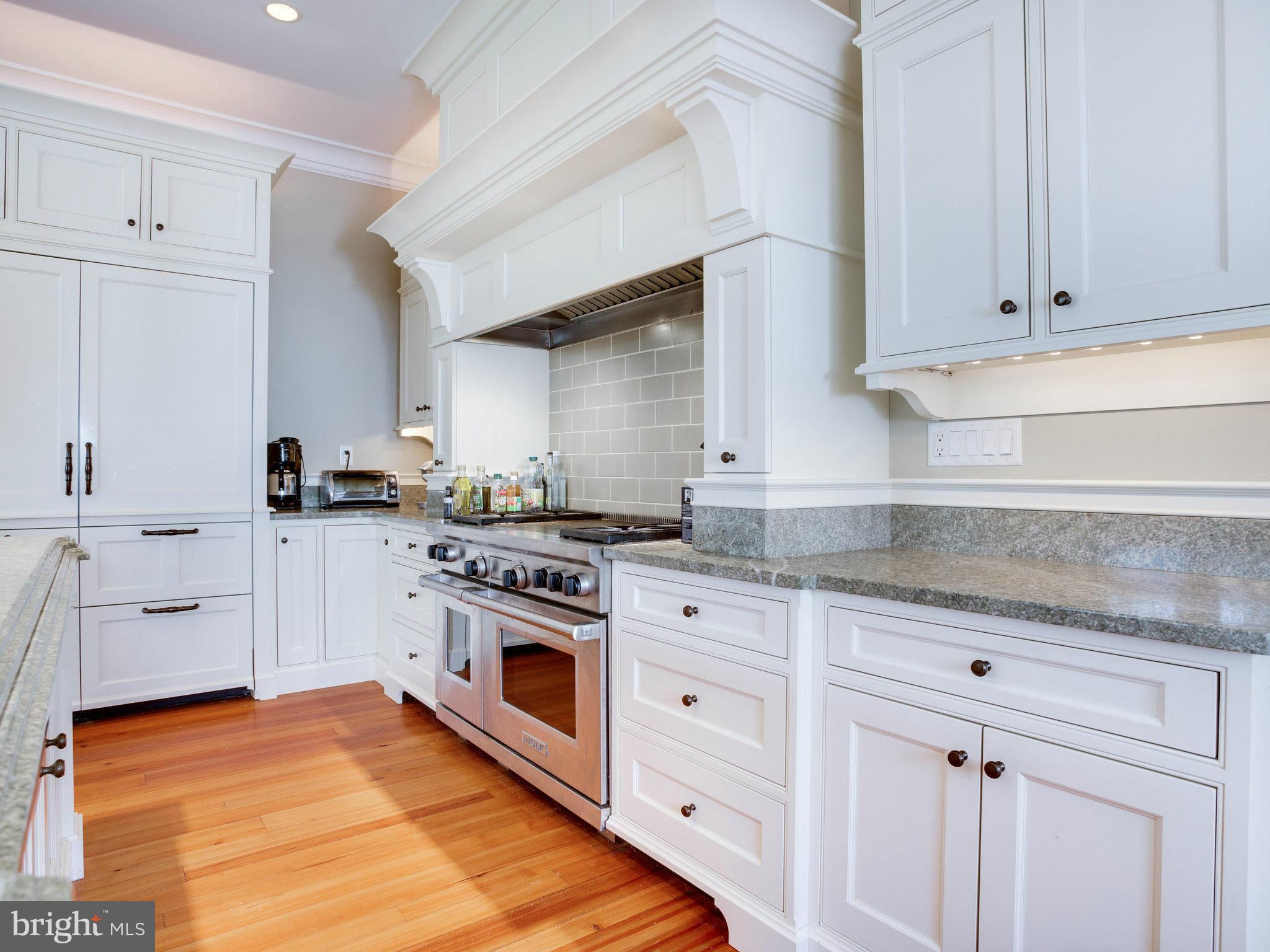 3287 Davidsonville Road Davidsonville, MD 21035 - Photo 12 of 30 Kitchen
