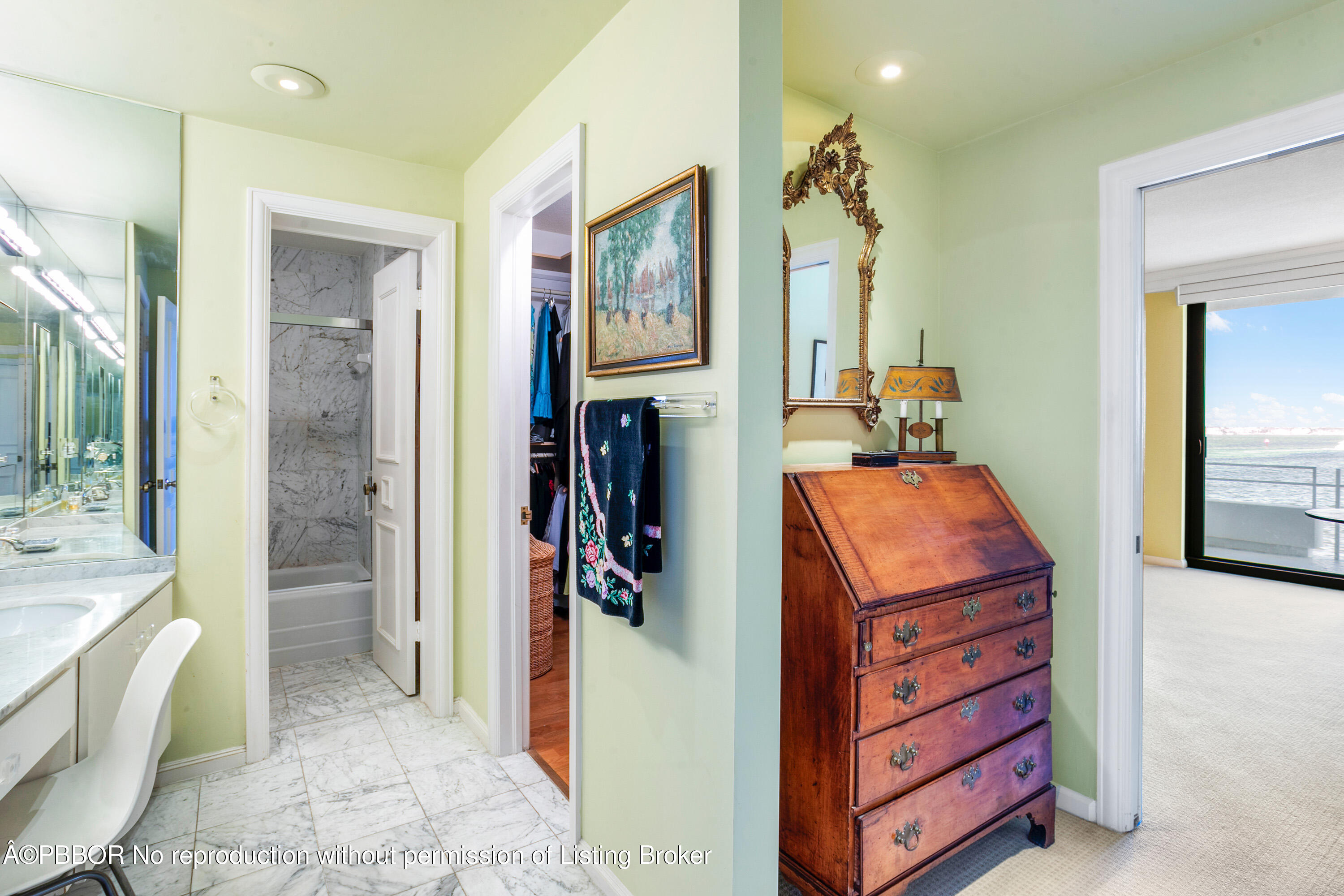 2150 Ibis Isle Road, Unit 7 Palm Beach, FL 33480 - Photo 13 of 49 a view of room with furniture and a mirror