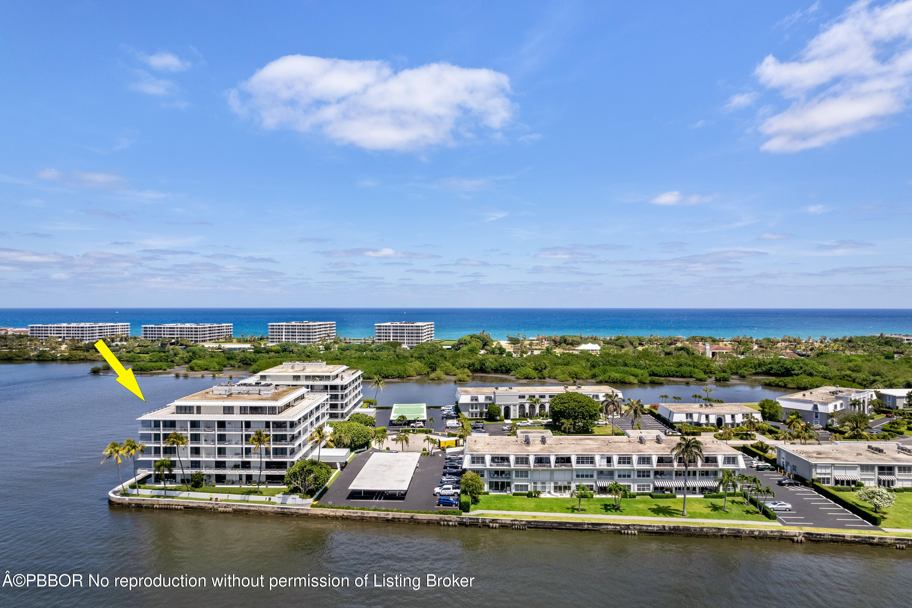 2150 Ibis Isle Road, Unit 7 Palm Beach, FL 33480 - Photo 46 of 49 an aerial view of a city