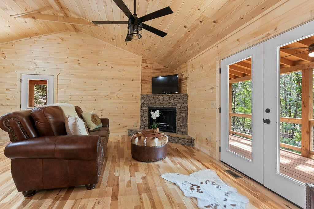 11 Rhys Wood Road Murphy, NC 28906 - Photo 15 of 39 Gallery Image 15