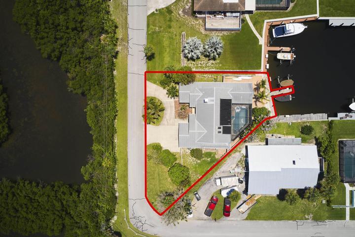 137 Queens Road Fort Pierce, FL 34949 - Photo 36 of 43 36