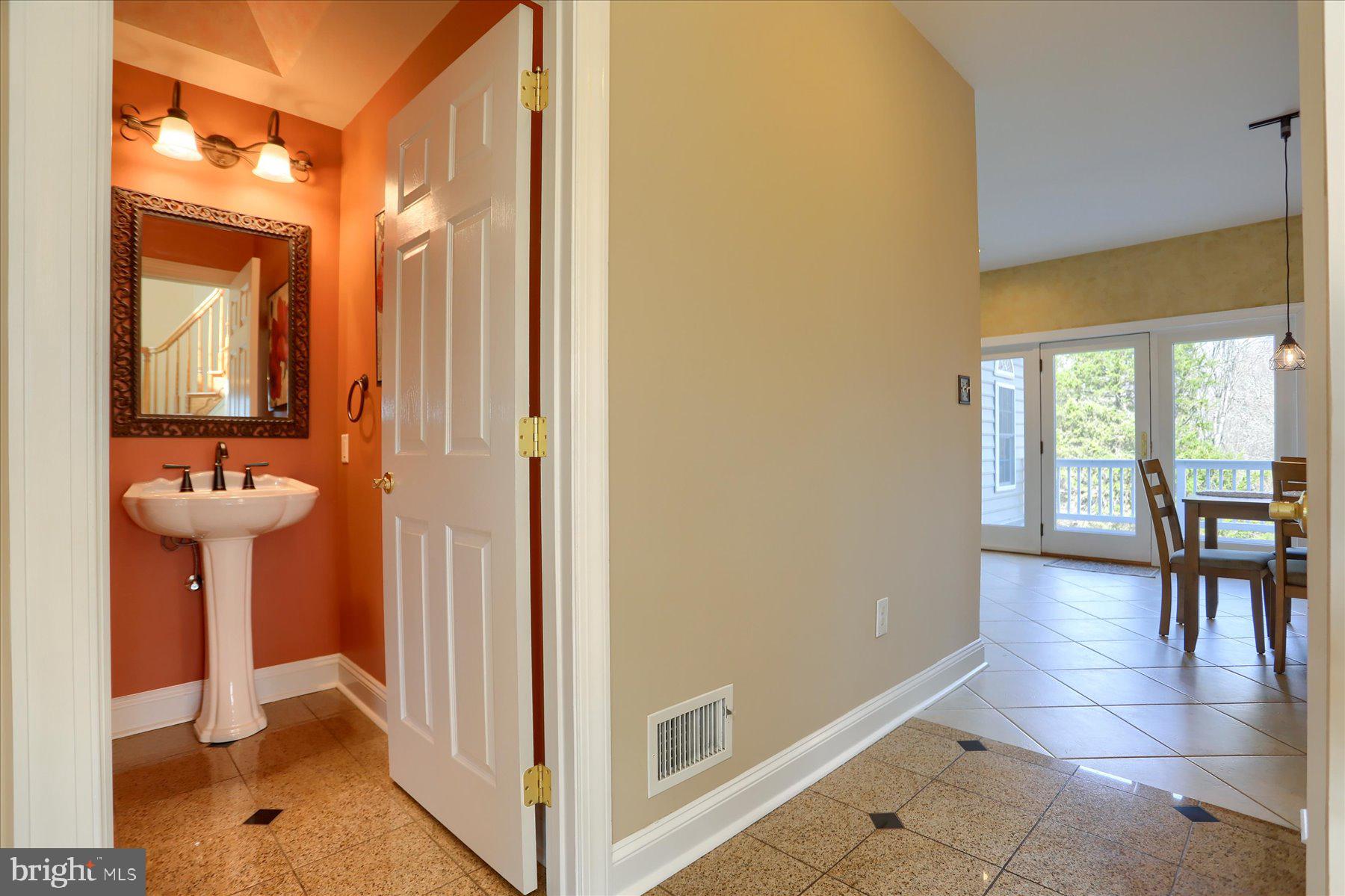 1363 Macton Road Street, MD 21154 - Photo 14 of 100