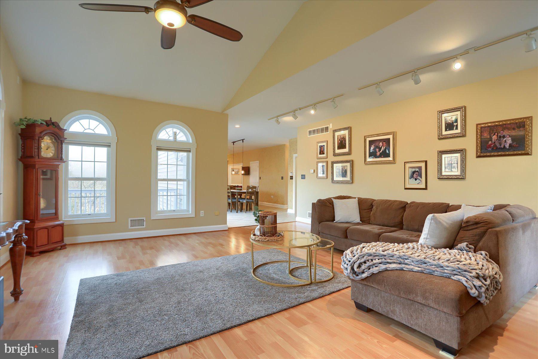 1363 Macton Road Street, MD 21154 - Photo 17 of 100