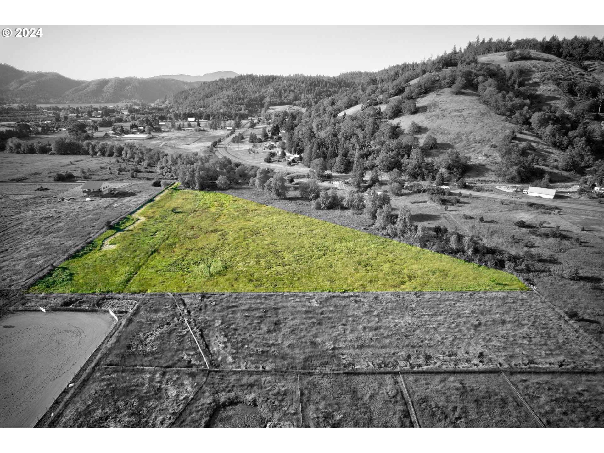 0 Healy Road, Unit 402 Roseburg, OR 97471 - Photo 7 of 24