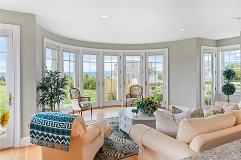 $8,200,000 | 41 Castle Hill Avenue, Newport, RI 02840