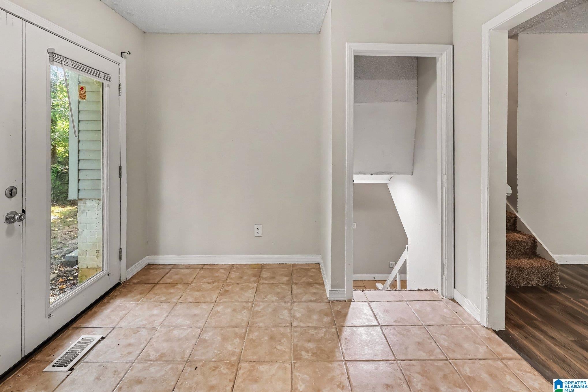 2480 Watson Road Birmingham, AL 35235 - Photo 2 of 15 Gallery Image 2
