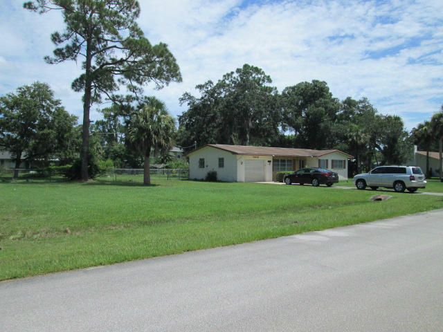 7406 Pensacola Road Fort Pierce, FL 34951 - Photo 13 of 14 IMG_0596