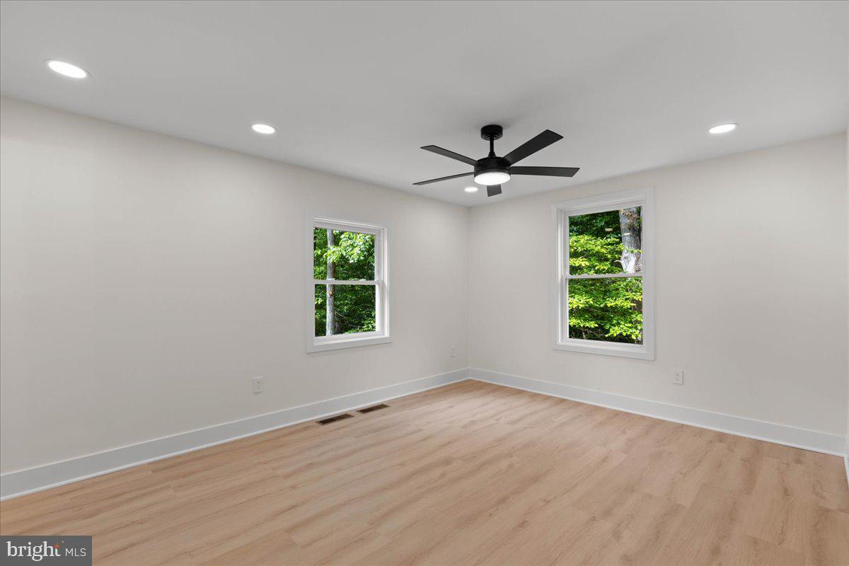 45630 Roper Road Lexington Park, MD 20653 - Photo 18 of 55 Primary Bedroom