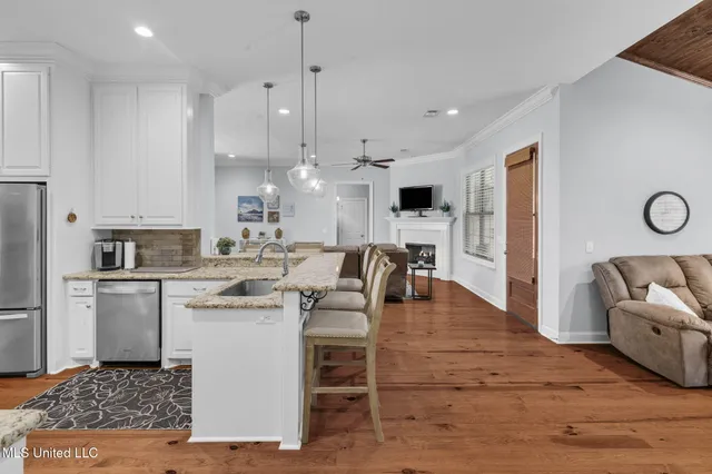 $480,000 | 105 Camden Lake Circle, Madison, MS 39110