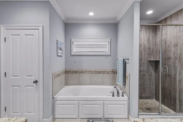 $475,000 | 105 Camden Lake Circle, Madison, MS 39110