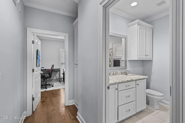 $475,000 | 105 Camden Lake Circle, Madison, MS 39110