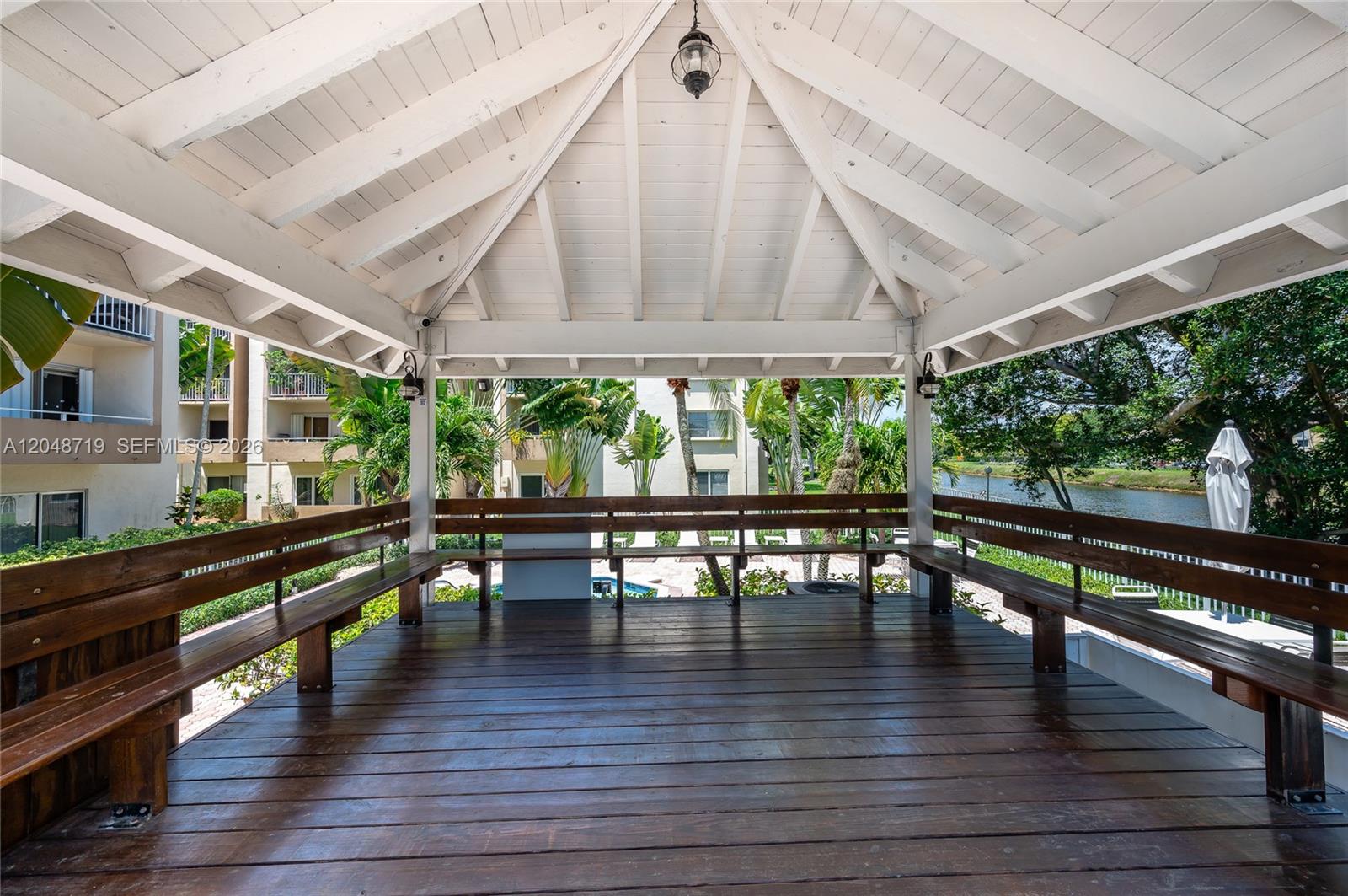 7705 Southwest 86th Street, Unit B114 Miami, FL 33143 - Photo 6 of 34