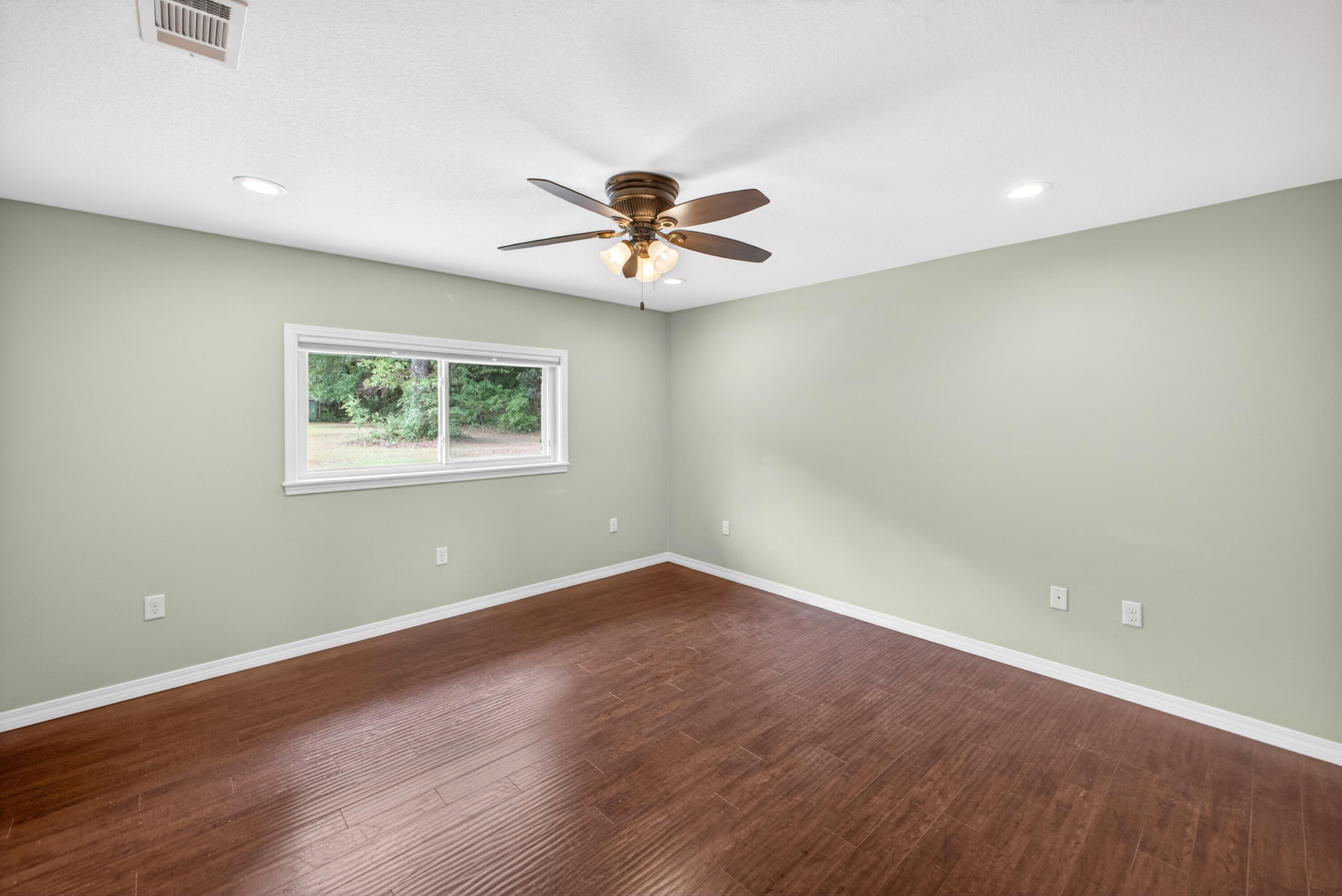 5981 Old Bethel Road Crestview, FL 32536 - Photo 27 of 76 5981 Old Bethel Rd 26