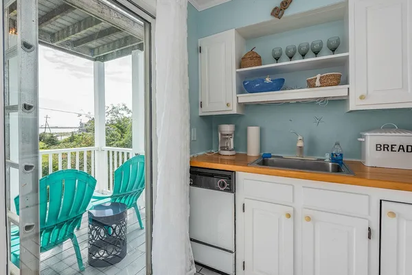 $3,100 | 1497 Ocean Boulevard, Unit 2, Rye, NH 03870