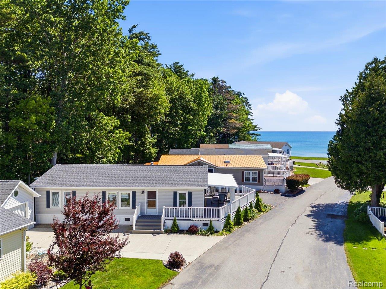 2545 Lakeshore Road Applegate, MI 48401 - Photo 2 of 41 31-2545 Lakeshore Rd Lot 71 (31).jpg
