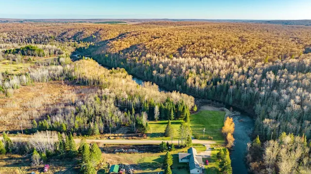 $299,000 | Fox Drive, Iron River, MI 49935