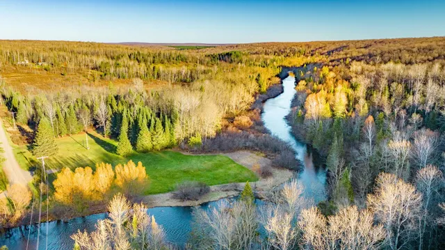 $299,000 | Fox Drive, Iron River, MI 49935