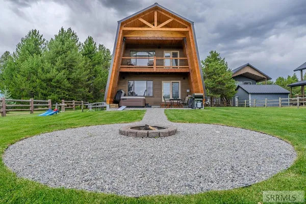 $1,990,000 | 3776 Snake River Road, Island Park, ID 83429