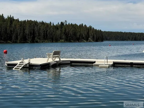 $1,990,000 | 3776 Snake River Road, Island Park, ID 83429