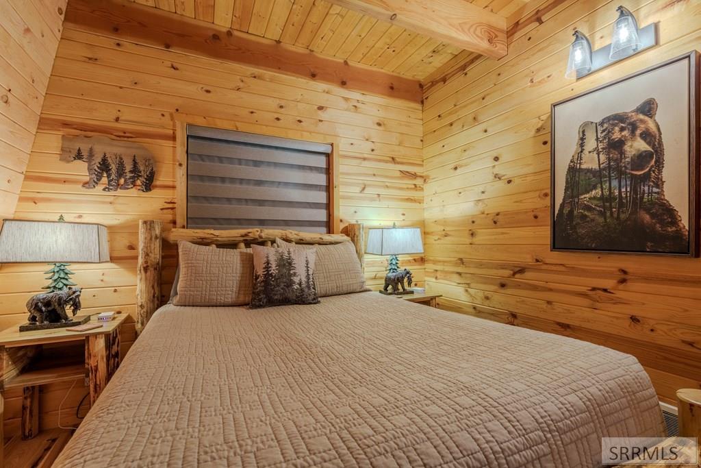 3776 Snake River Road Island Park, ID 83429 - Photo 26 of 70