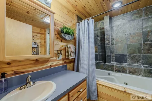 $1,990,000 | 3776 Snake River Road, Island Park, ID 83429