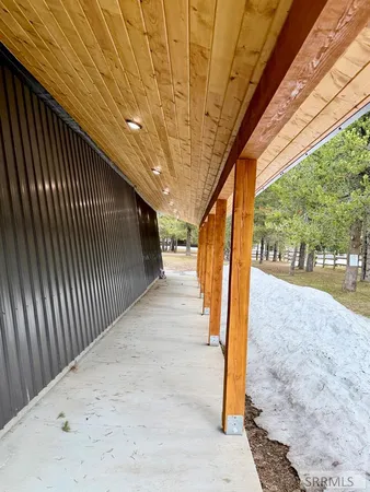 $1,990,000 | 3776 Snake River Road, Island Park, ID 83429