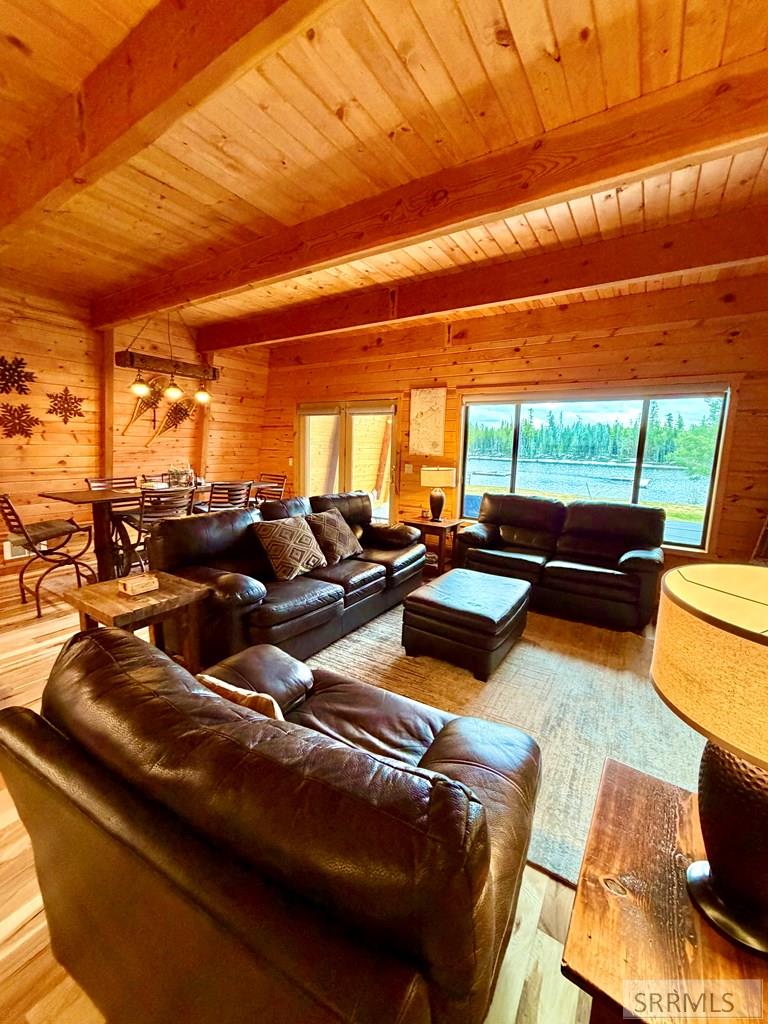 3776 Snake River Road Island Park, ID 83429 - Photo 52 of 70 Living Room