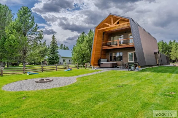 $1,990,000 | 3776 Snake River Road, Island Park, ID 83429