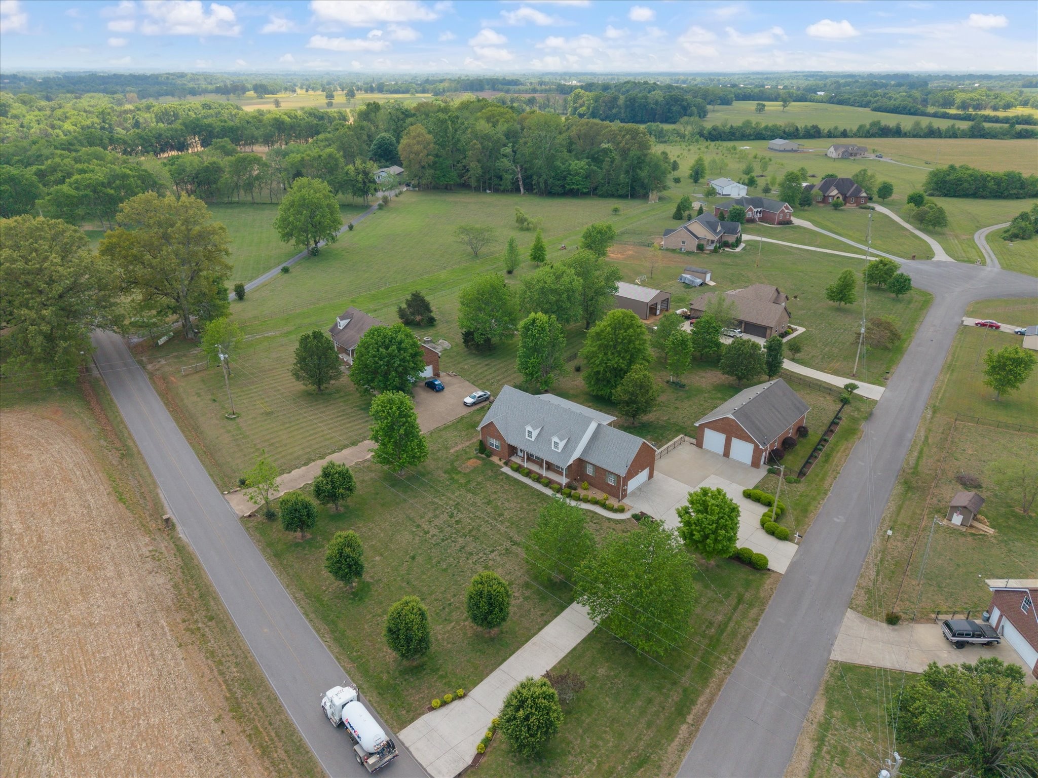637 Coopertown Road Unionville, TN 37180 - Photo 13 of 36
