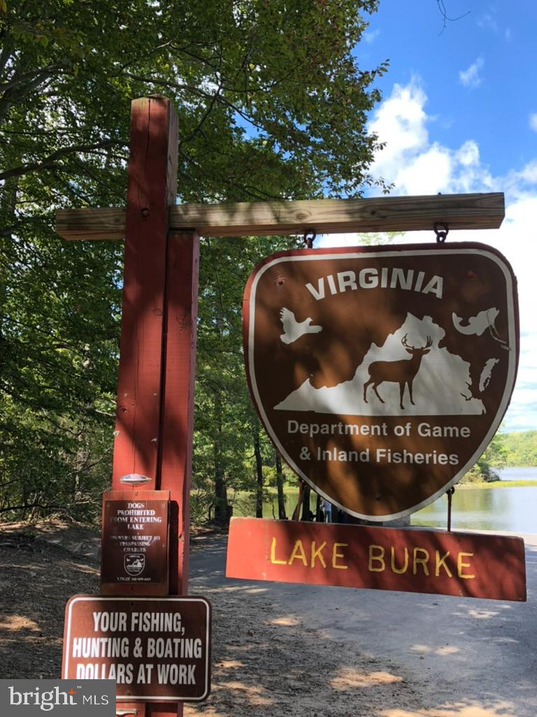 10217 Marshall Pond Road Burke, VA 22015 - Photo 45 of 47 Gallery Image 45