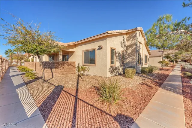 $294,999 | 2050 North Los Feliz Street, Unit 102, Las Vegas, NV 89156