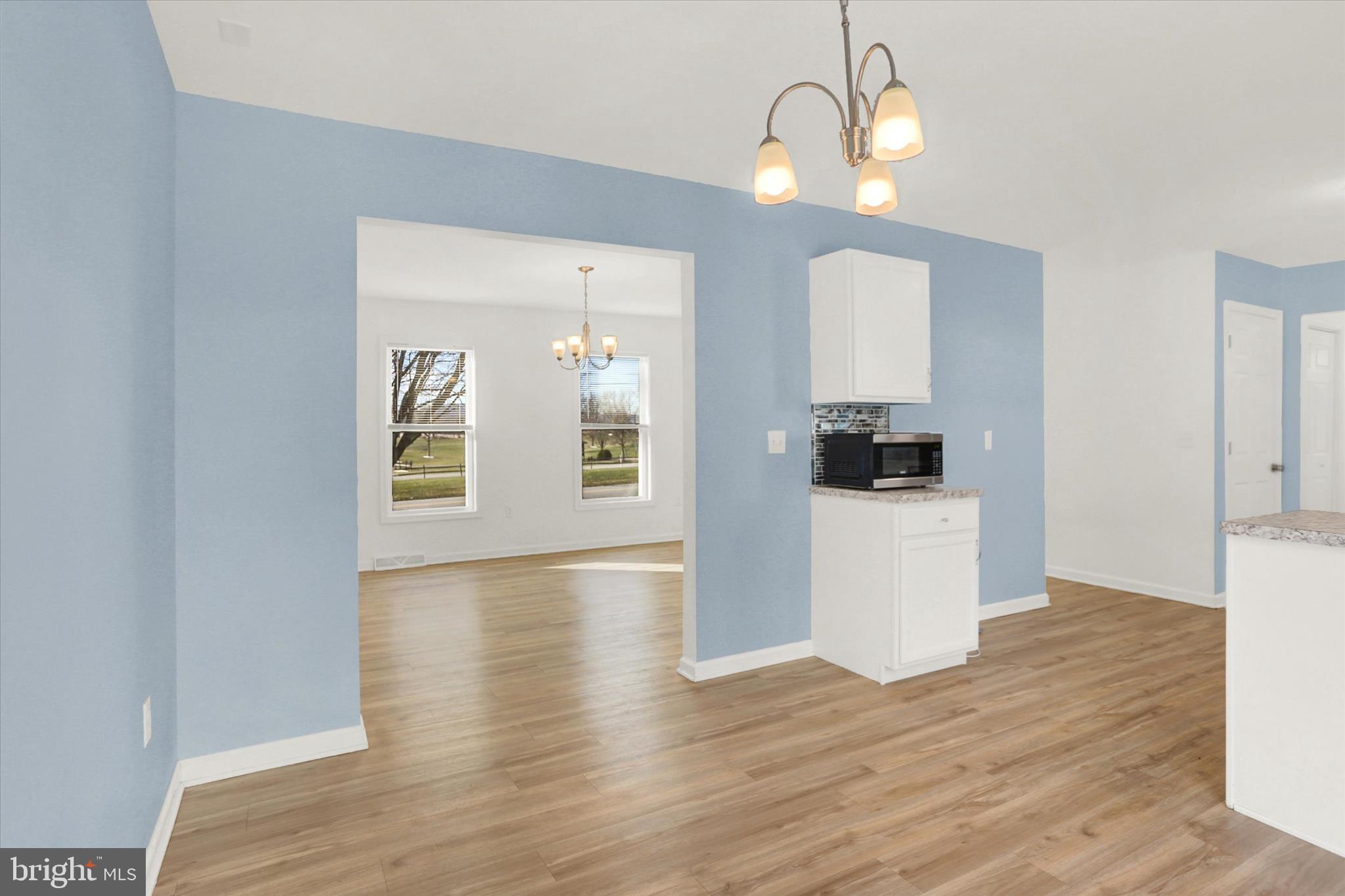 645 West 1st Street Boiling Springs, PA 17007 - Photo 6 of 55