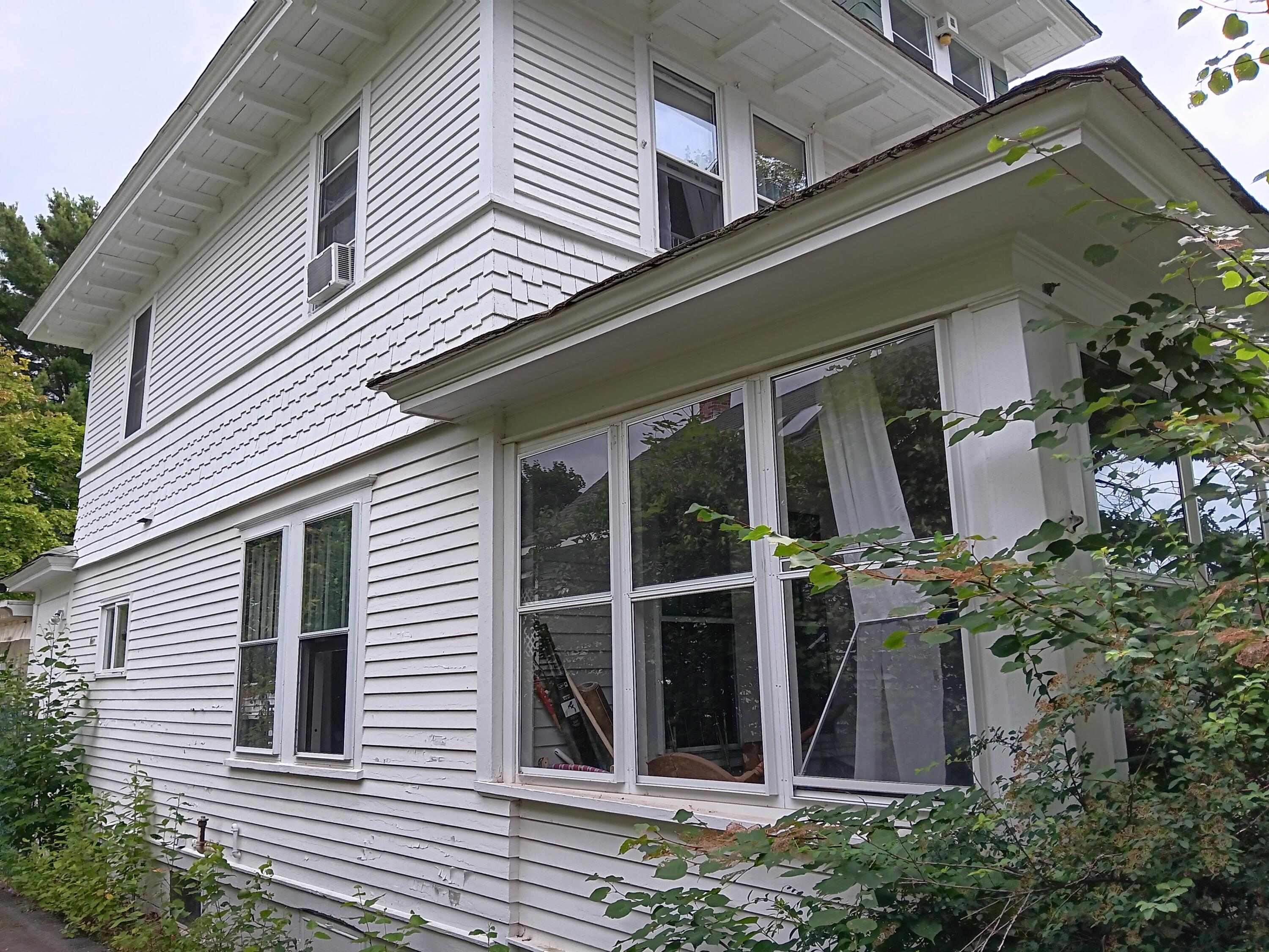 131 Maine Avenue Millinocket, ME 04462 - Photo 3 of 52 20240731_123627