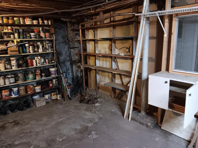 $185,000 | 131 Maine Avenue, Millinocket, ME 04462