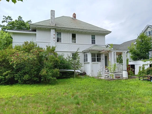 $185,000 | 131 Maine Avenue, Millinocket, ME 04462