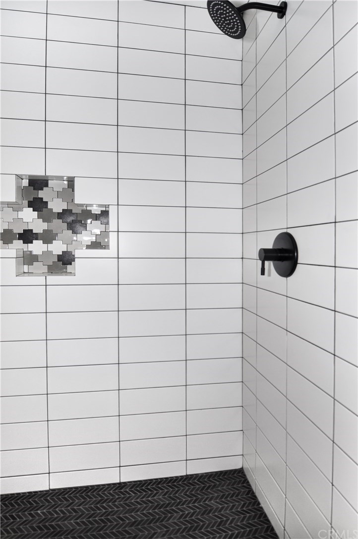 180 Broadway Costa Mesa, CA 92627 - Photo 23 of 26