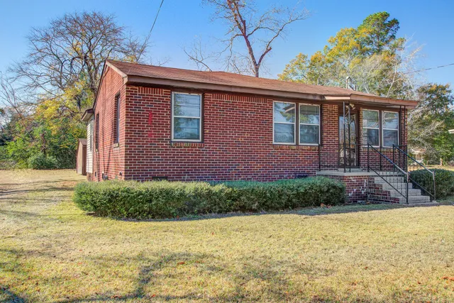 $190,000 | 7510 Charleston Highway, Bowman, SC 29018