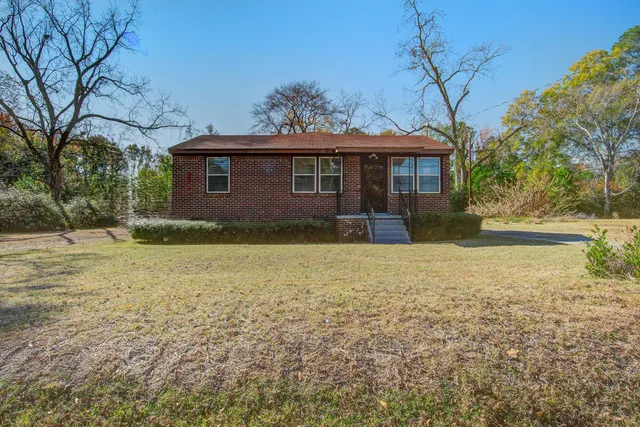 $190,000 | 7510 Charleston Highway, Bowman, SC 29018