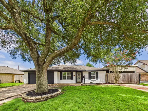 $275,000 | 3205 Village Lane, Deer Park, TX 77536